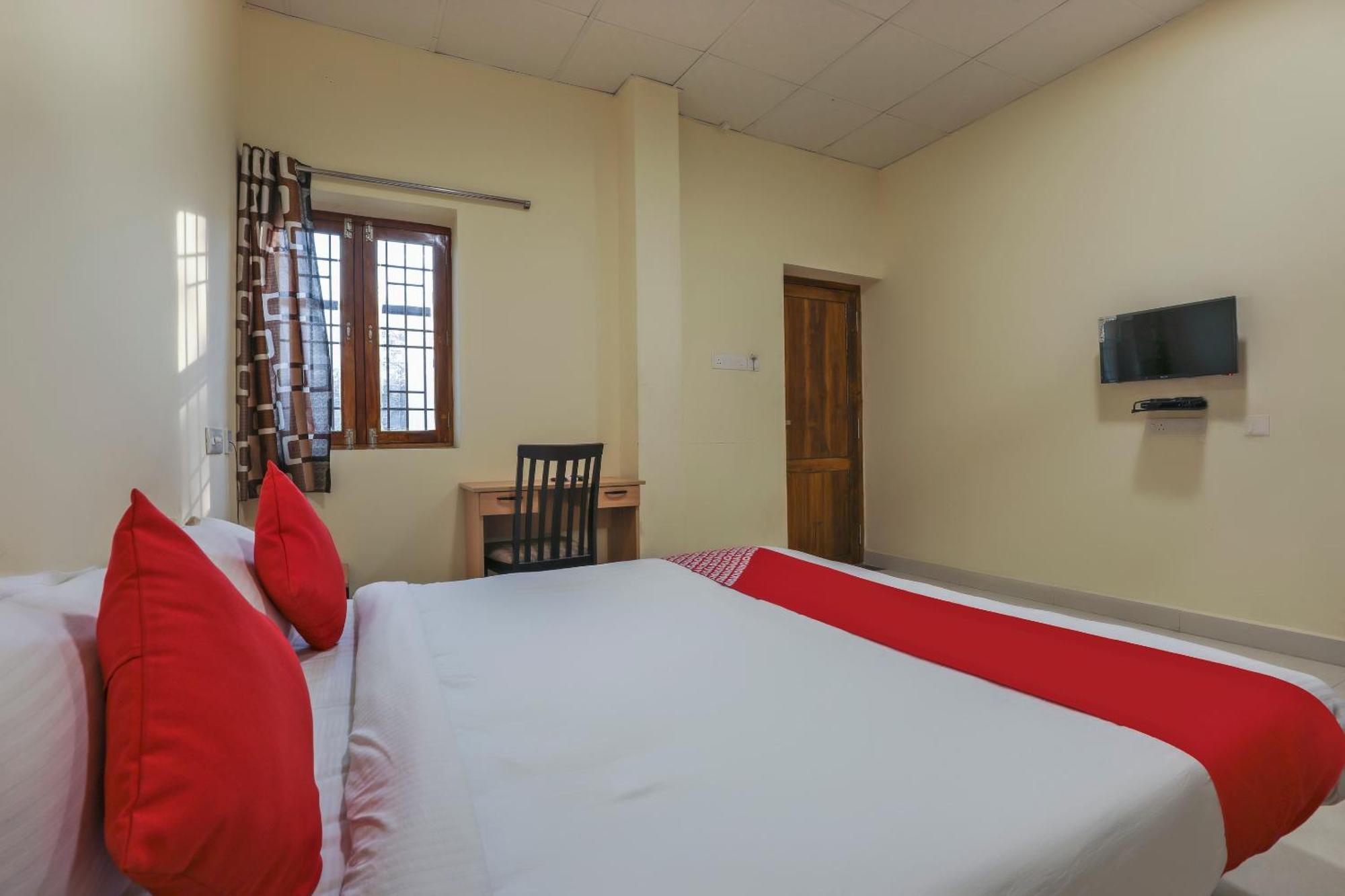 Hotel O Om Sakthi Hotel Puduččéri Exteriér fotografie