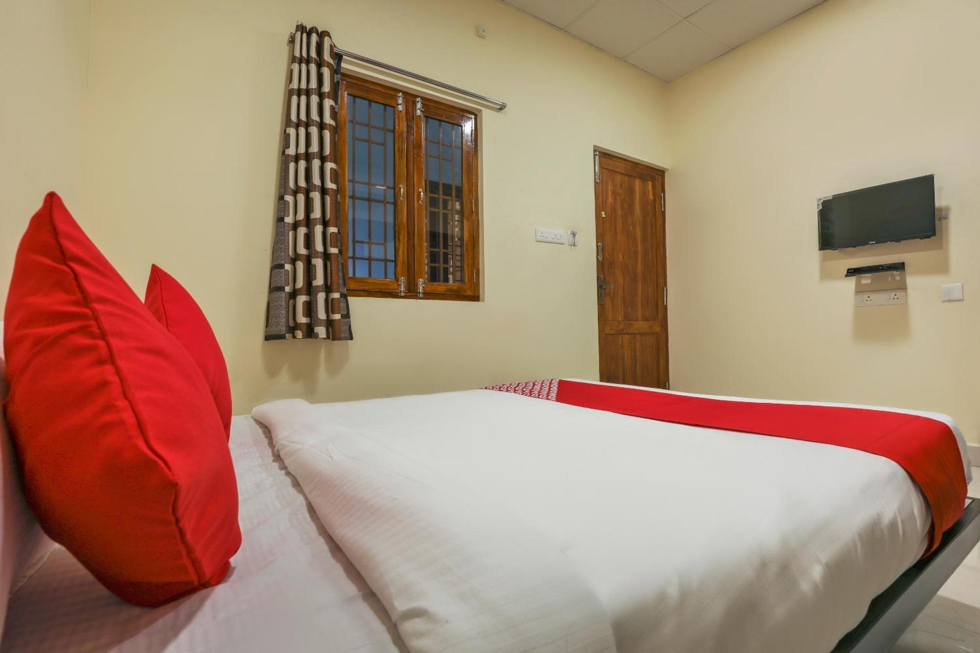 Hotel O Om Sakthi Hotel Puduččéri Exteriér fotografie