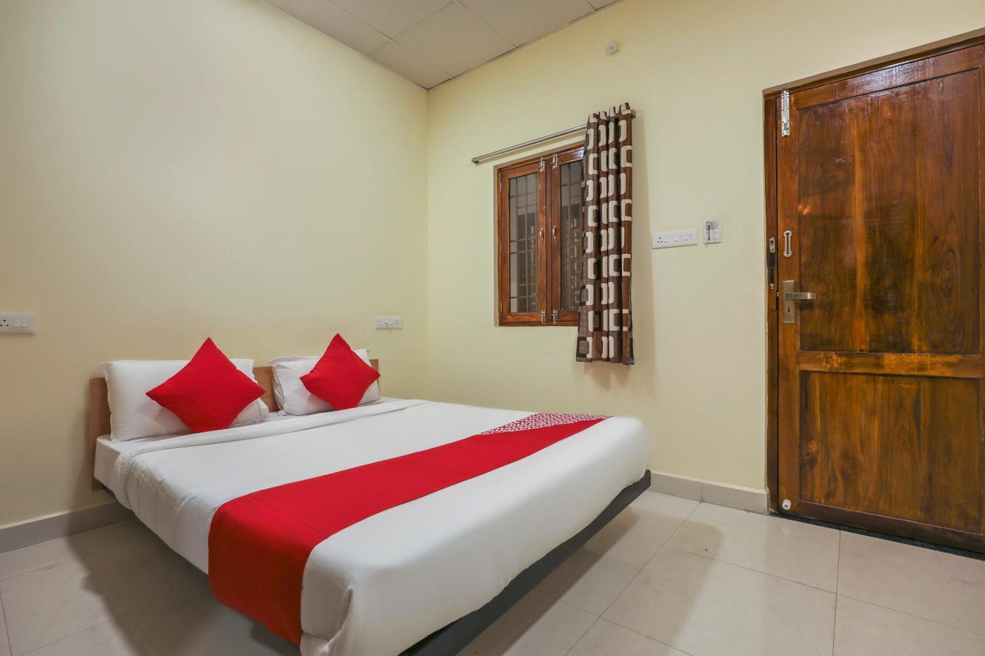 Hotel O Om Sakthi Hotel Puduččéri Exteriér fotografie